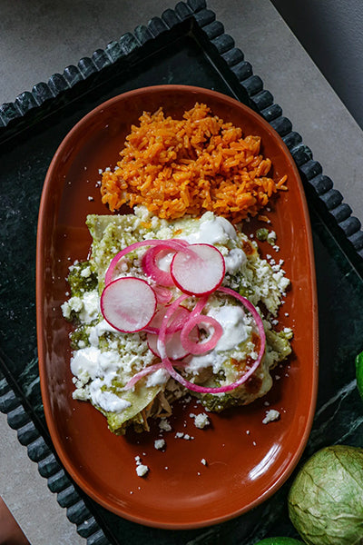 Green Chicken Enchiladas
 &ndash; Magnifique