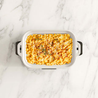 Slow Cooker to Oven Baked Mac & Cheese - Magnifique